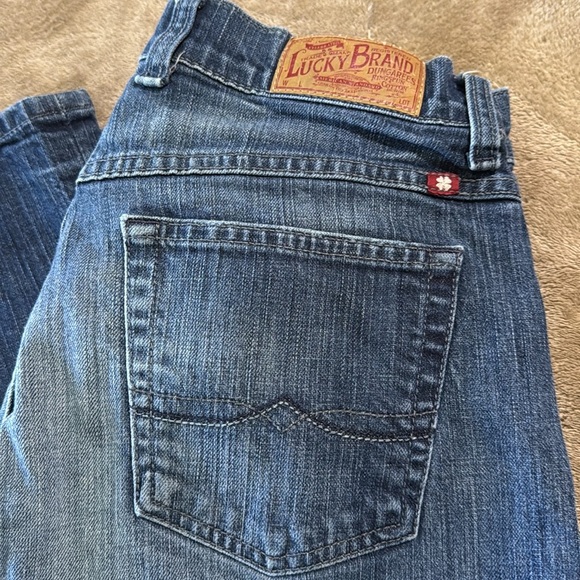 Lucky Brand Woman’s Neapolitan Easy Rider Blue Jeans - Picture 4 of 11